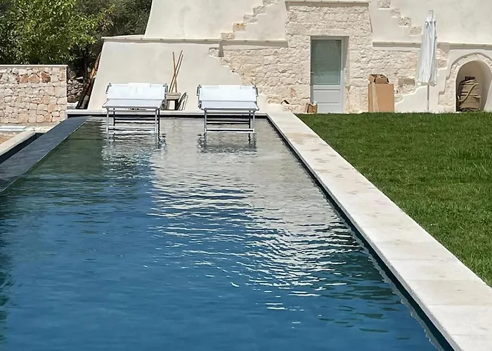 Luxury Trullo * 奥斯图尼